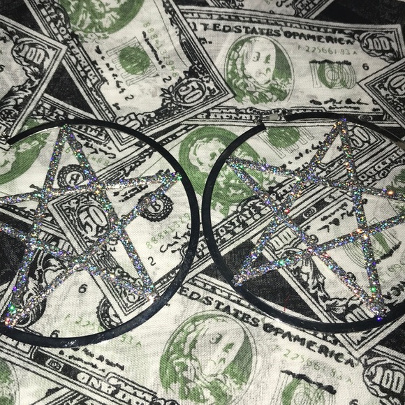 Star earrings - Picture 1 of 4